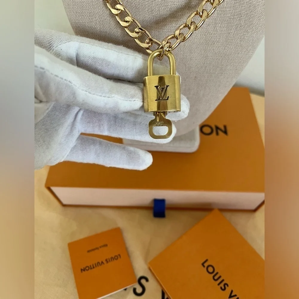 Vintage Louis Vuitton Lock & Key #302 with 18” Unbranded Cuban Link Necklace
